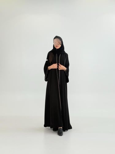 عباية سلطانه بقماش انترنت كويتي بتطريز ناعم نود