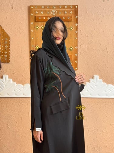 اليوم الوطني بليزر | عباية علو بقماش كريب كوري بتط...