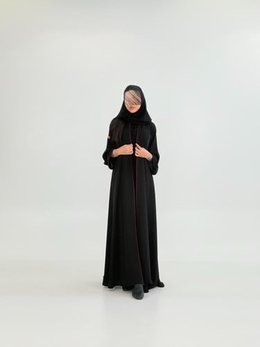 عباية سلطانه بقماش انترنت كويتي بتطريز ناعم كم ضيق...