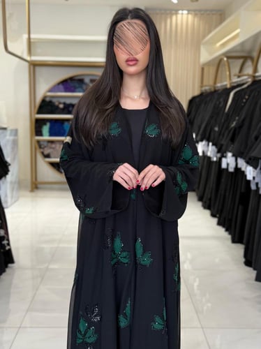 كولكشن العيد | عباية حنان بقماش شيفون مبطن مزين بش...