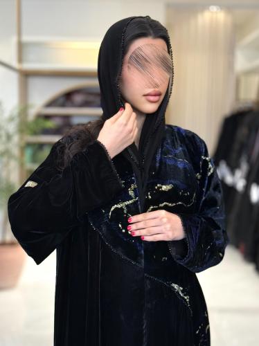 عباية سولارا بقماش مخمل كوري تدخيلات شيفون مخمل بش...