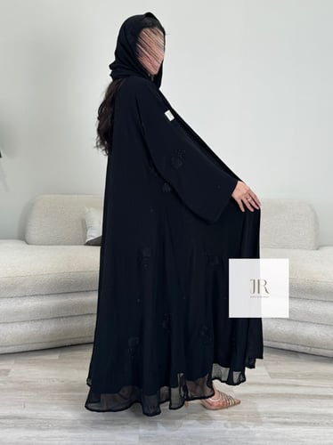 عباية سلطانة - تطريز اسود