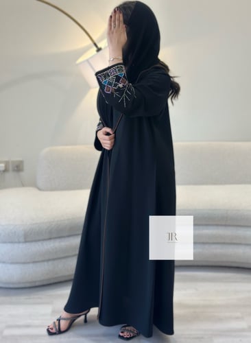 عباية كريب اندنوسي بشك ناعم - اسود 2