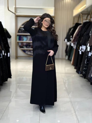 بليزر | عباية كاليا بقماش كريب الابداع بتطريز وشك...