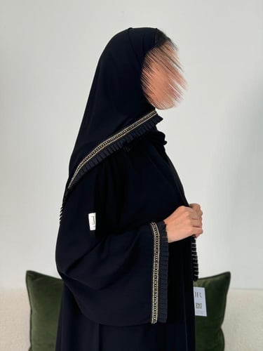 عباية رسيل ا ملكي كلفه ذهبي وهدب ناعم بالاكمام