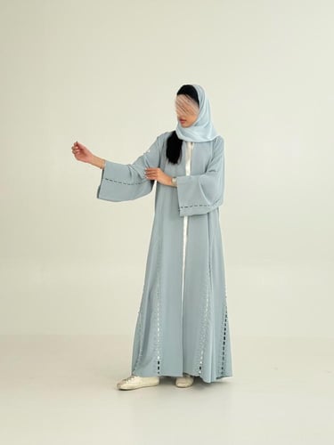 عباية نوريه بقماش كريب انترنت بارد بتخريم كمبيوتر...