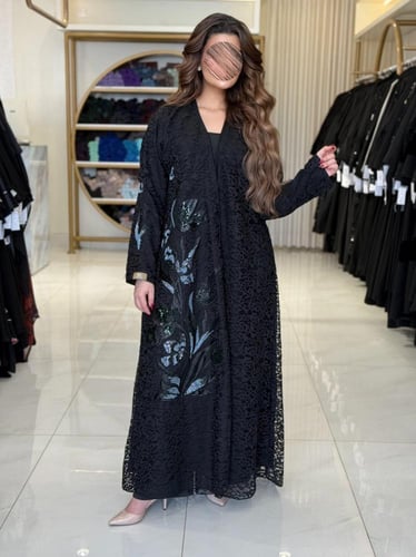 كولكشن العيد | عباية اشجان بقماش دنتل مزين بشك 2