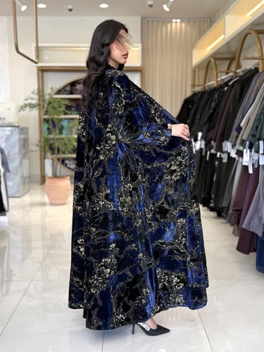 عباية الفاتنه بقماش شيفون مخمل ياباني كحلي2