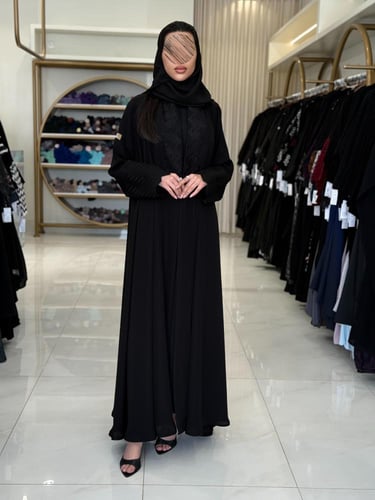 عباية روبين بقماش انترنت دبل كلوش بتطريز اسود