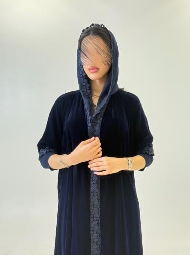 عباية سيلار بقماش مخمل كوري كم استرتش بدانتل كحلي