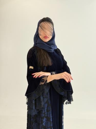 عباية هدى بقماش مخمل كوري تدخيلات شيفون كحلي