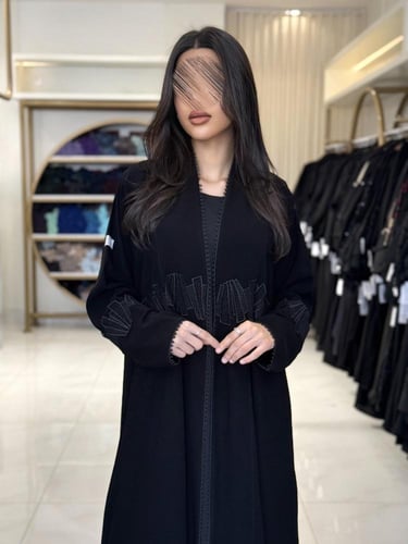 عابية عزيزه بكم كريب ملكي مع قيطان وكلفه 2
