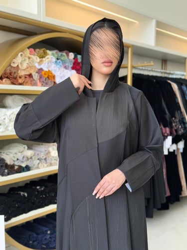 عباية مسره بقماش جاكار تدخيلات دانسون بني