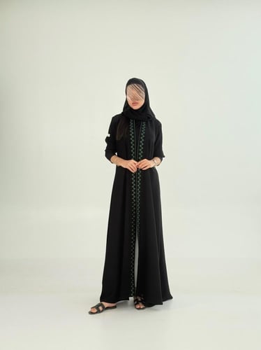 عباية ريمين بقماش انترنت بتطريز زيتي