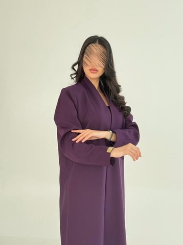 عباية غدي بقصة بليزر بقماش كريب باربي بنفسجي