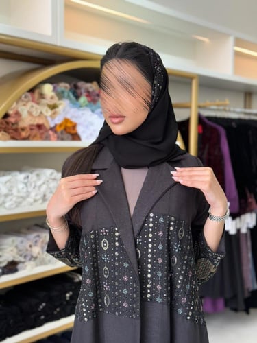 كولكشن رمضان ا عباية الين بقماش لنن مطرز اسود