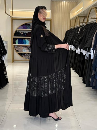 كولكشن العيد | عباية سوزان بقماش كريب ملكي طبقات ش...