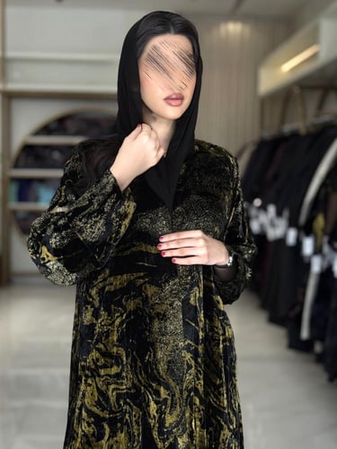 كولكشن العيد | عباية زينه بقماش شيفون مخمل بلمعه ذ...