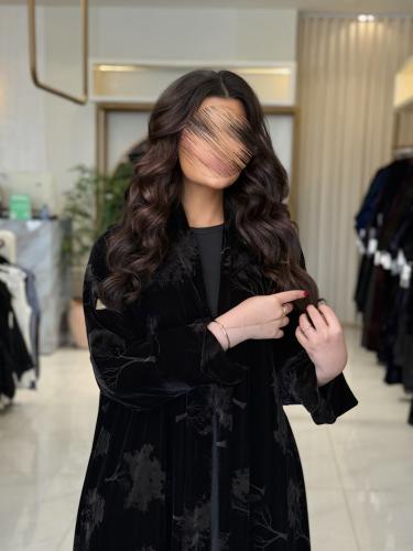 عباية هوازن بقماش مخمل كوري اسود طباعه بني ( الطبا...