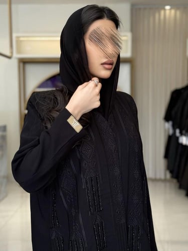 كولكشن العيد | عباية توليا بقماش كريب رموش بتطريز...