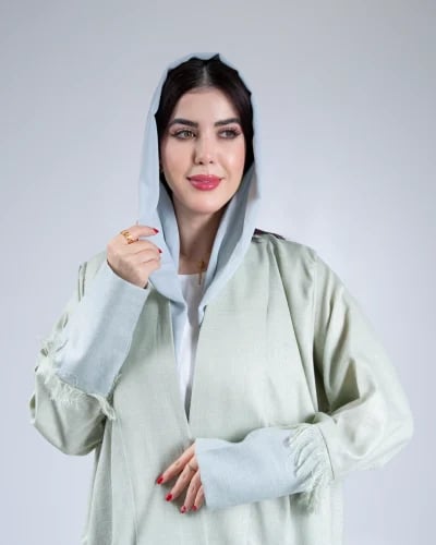 عباية شمسيه بقماش لنن بهدب تفاحي