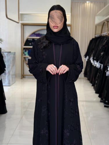 عباية قمره بقماش شيفون بتطريز هاري بفصوص موف