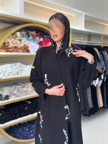 كولكشن رمضان ا عباية وريف كريب الابداع تطريز ابيض