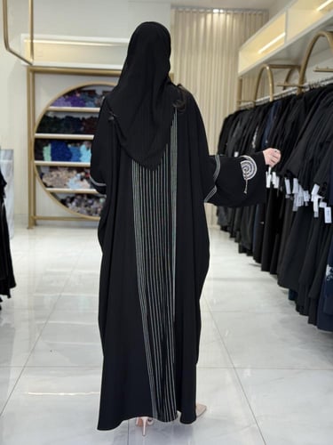 كولكشن العيد | عباية انوار بقماش كريب الابداع مزين...