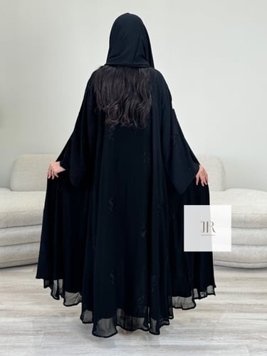 عباية سلطانة - تطريز اسود