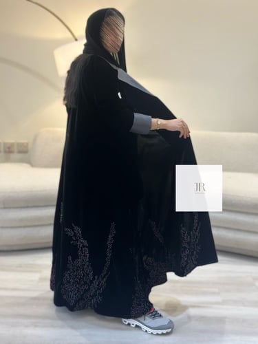 عباية جوزين - مخمل اصلي مطرز - رمادي