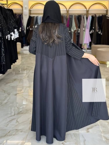 تشكيلة الصيف | بليزر سبيشال تدخيلات كريب مقلم - اس...