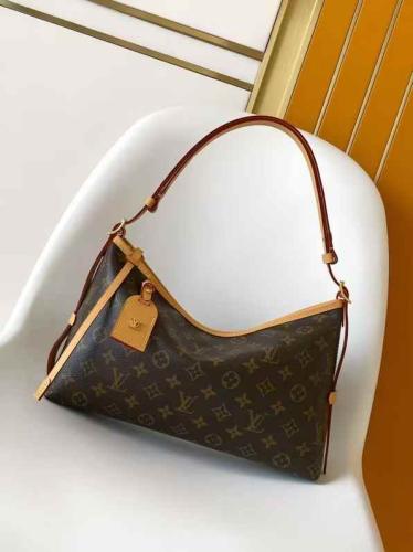 حقيبة كاري أول إيست ويست مونوغرام - CarryAll EastWest