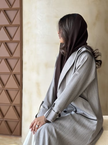 Private line light beige