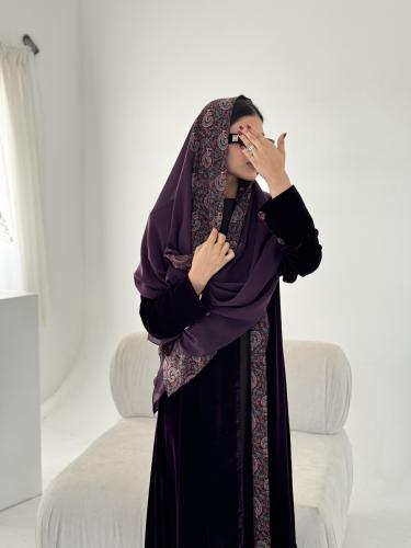 الوارف بنفسجي