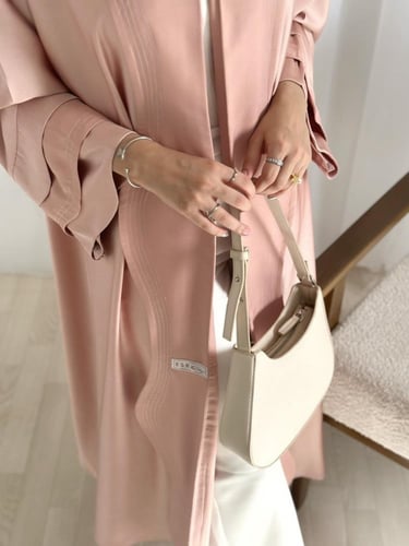 لولو لون خوخي