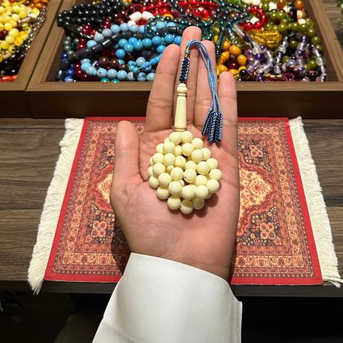 بكلايت ابيض كروي B16