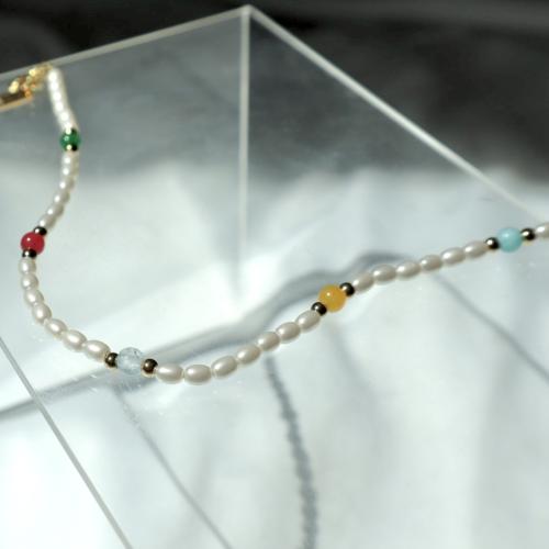 Pearly anklet