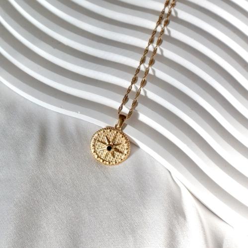 Shining star necklace