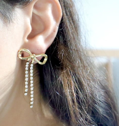 Bow earrings