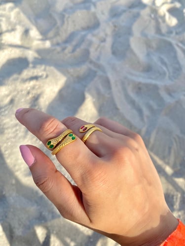 Snakey ring