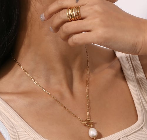 Stainless steel necklace