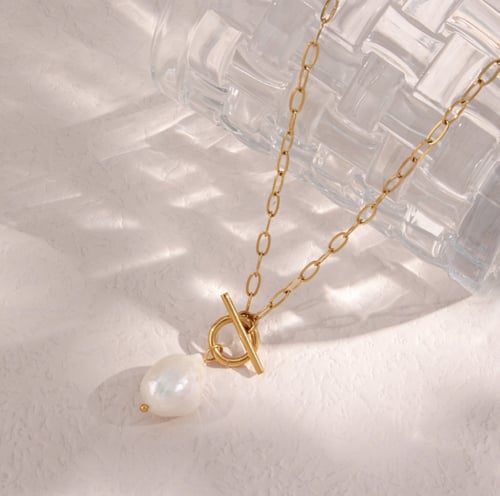 Stainless steel necklace