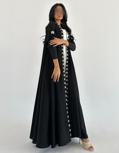 كريب خفيف كلوش مطرز اكمام استرتش ضيقة