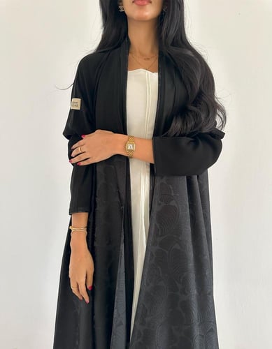 كريب ملكي وتفته جاكار كلوش