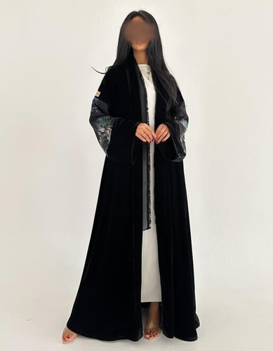 مخمل كوري مع مخمل مشجر في الاكمام كلوش