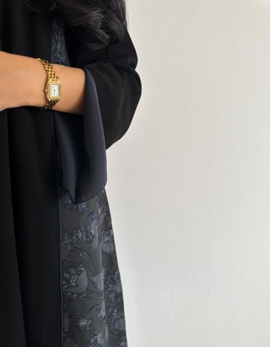 كريب ملكي اسود مع تفته جاكار كحلي