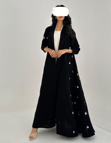 كريب ملكي جوانب مطرزه سكري كلوش