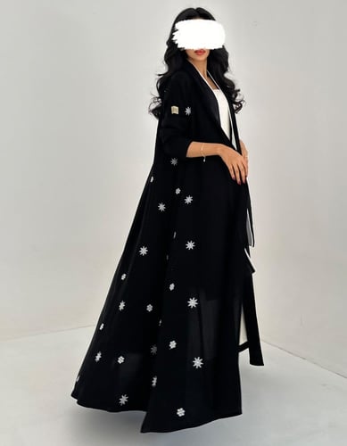 كريب ملكي جوانب مطرزه سكري كلوش