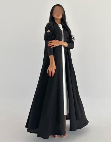 كريب صيفي مطرز اكمام سترتش كلوش عمليه