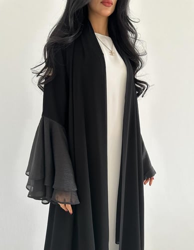 عباية كريب ملكي اسود مع شيفون